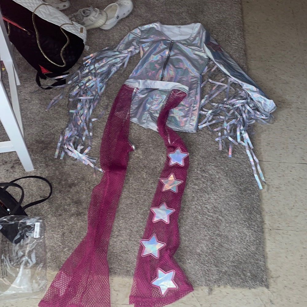 Never worn brand new in bag cowgirl size small cowgirl costume